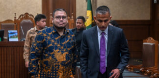Konsultan teknologi dijatuhi hukuman empat tahun penjara dalam kasus korupsi Chromebook – Politik