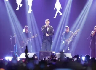 Tulus Bawakan Musik di Penutupan Indonesia Sports Summit 2026